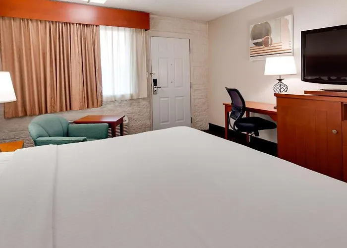 Western Airport Gasthof 3*