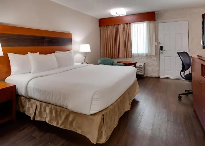 Western Airport 3* Phoenix