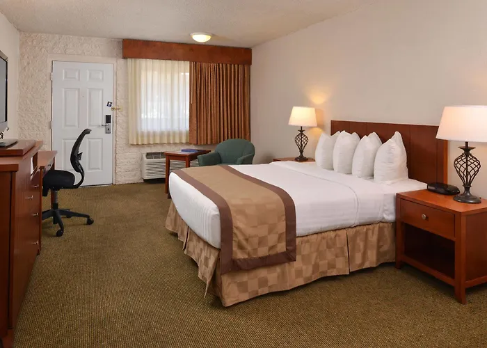 Western Airport 3* Phoenix